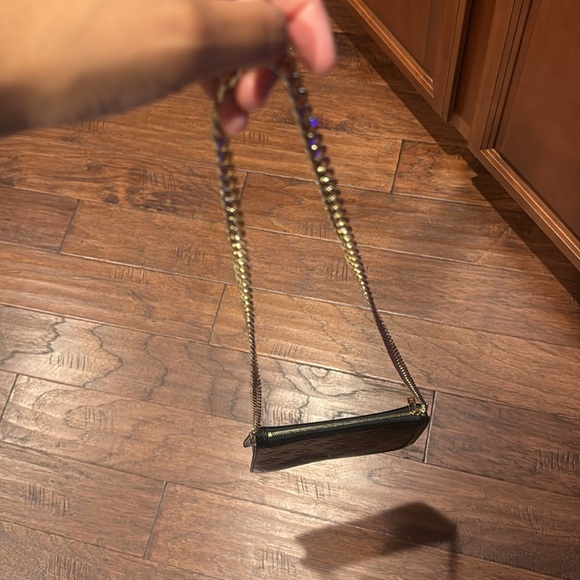 Authentic Louis Vuitton Vernis Lexington Bag (Repainted Black) w/ Gold Chain - Picture 10 of 16